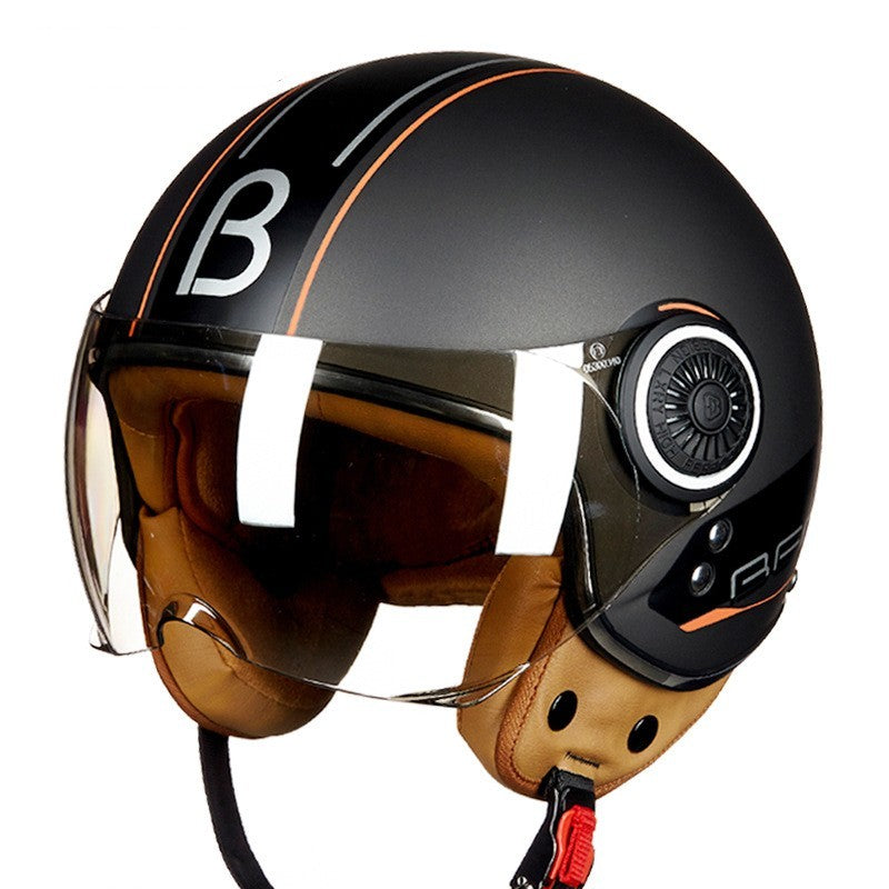 Sports Helmet – lightweight construction