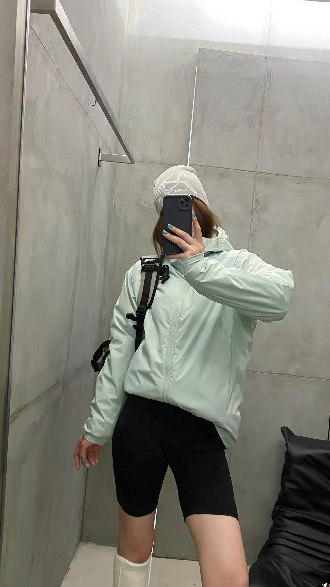 Ski Jacket – waterproof, windproof